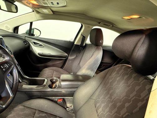 2015 Chevrolet Volt Base