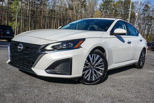 2023 Nissan Altima 2.5 SV