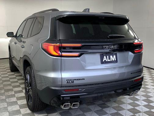 2026 GMC Acadia Elevation FWD