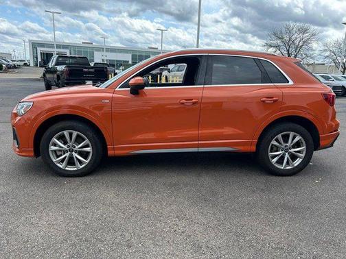 2023 Audi Q3 Premium 45 TFSI S line quattro Tiptronic