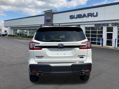 Crystal White Pearl 2025 Subaru Ascent Onyx Edition 7-Passenger