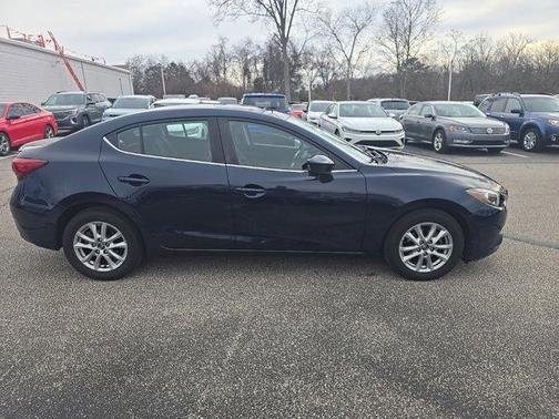 2016 Mazda Mazda3 i Touring
