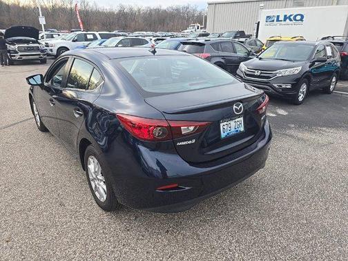 2016 Mazda Mazda3 i Touring