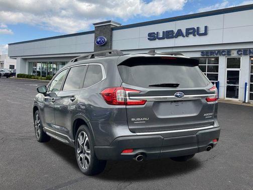 2025 Subaru Ascent Limited 8-Passenger