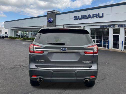 2025 Subaru Ascent Limited 8-Passenger