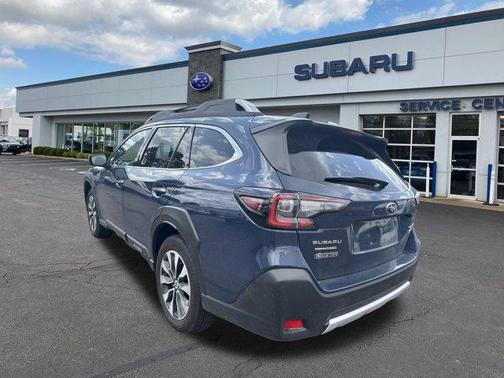 2023 Subaru Outback Touring