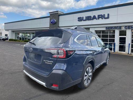 2023 Subaru Outback Touring