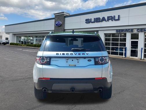 Silicon Silver Premium Metallic 2018 Land Rover Discovery Sport SE
