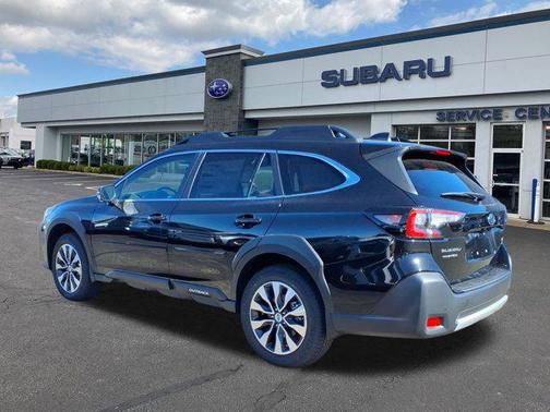 2025 Subaru Outback Limited XT
