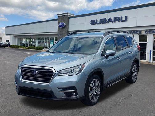 Ice Silver Metallic 2021 Subaru Ascent Limited 7-Passenger