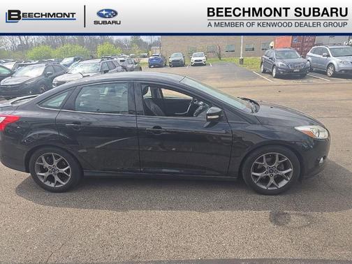 Tuxedo Black Metallic 2014 Ford Focus SE
