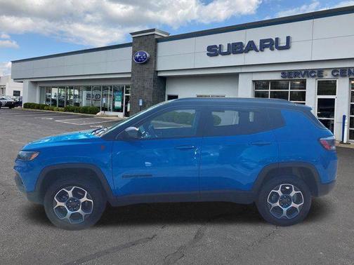 Laser Blue Pearlcoat 2022 Jeep Compass Trailhawk