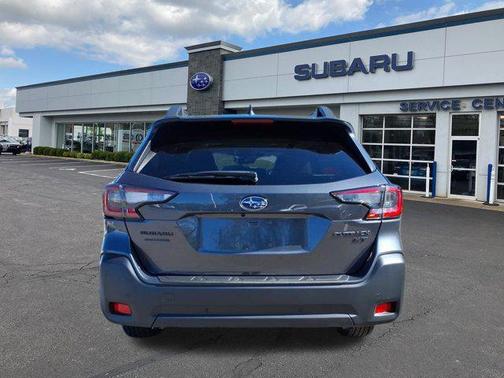 2025 Subaru Outback Onyx Edition XT