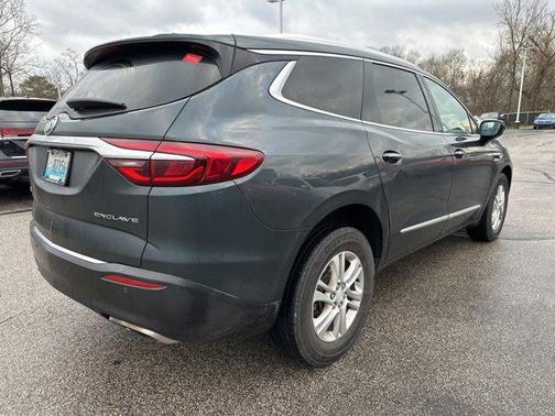 2018 Buick Enclave Essence