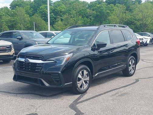 Crystal Black Silica 2025 Subaru Ascent Premium 7-Passenger