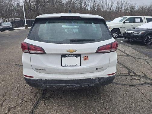 2023 Chevrolet Equinox LS