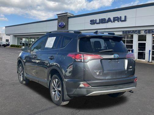 2016 Toyota RAV4 Hybrid XLE