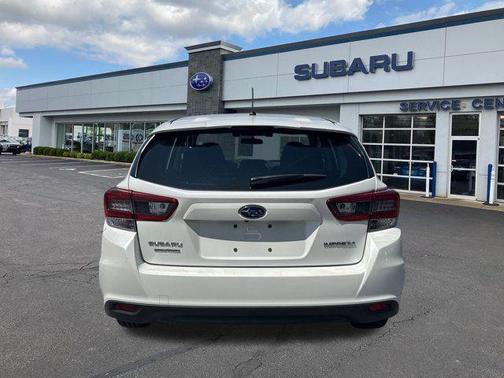 2022 Subaru Impreza Base