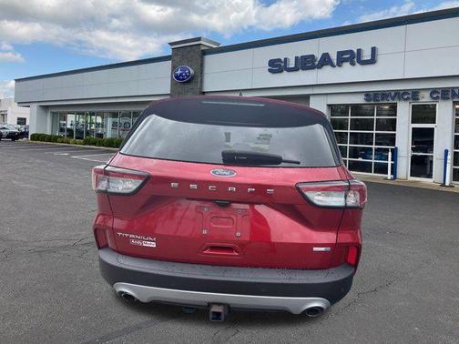 2020 Ford Escape Titanium