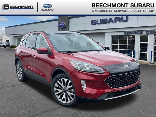 2020 Ford Escape Titanium