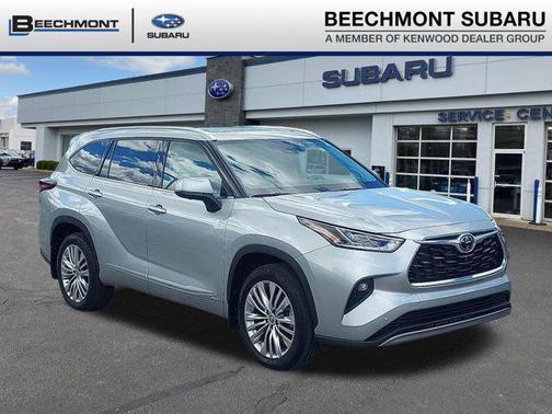 Celestial Silver Metallic 2025 Toyota Highlander Hybrid Platinum