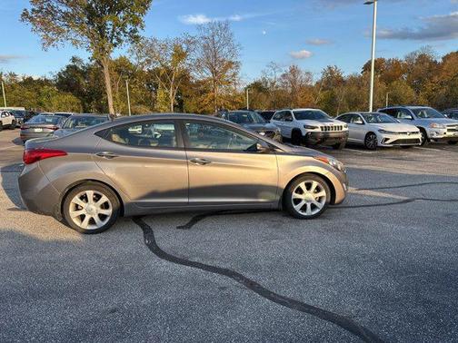 2013 Hyundai ELANTRA Limited