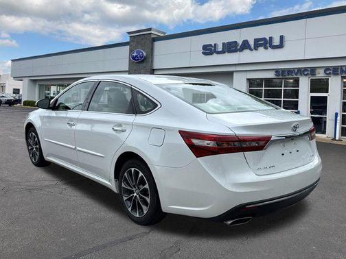 2016 Toyota Avalon XLE