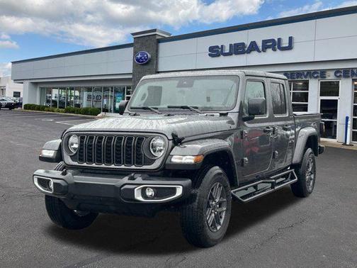2024 Jeep Gladiator Sport S