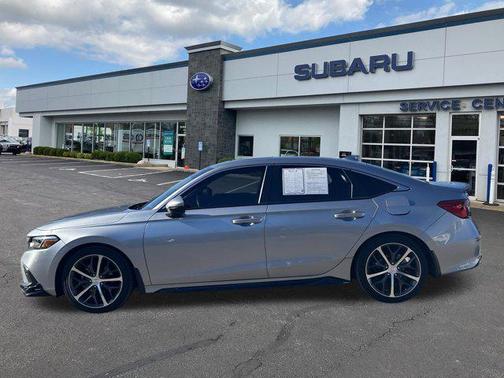 2022 Honda Civic Touring