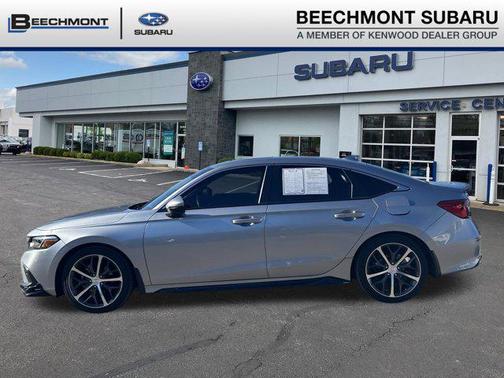 2022 Honda Civic Touring