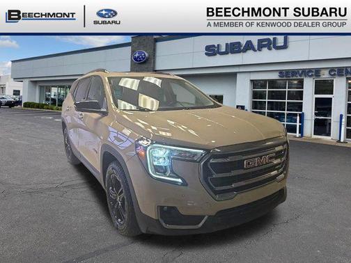 Desert Sand Metallic 2022 GMC Terrain AWD AT4