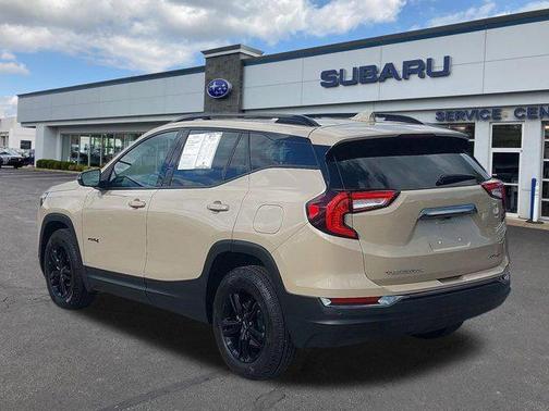 Desert Sand Metallic 2022 GMC Terrain AWD AT4