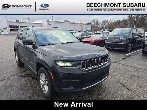 2023 Jeep Grand Cherokee Laredo