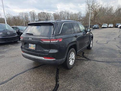 2023 Jeep Grand Cherokee Laredo