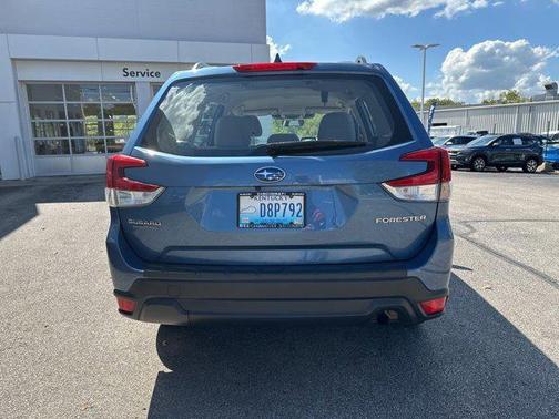 2022 Subaru Forester Base