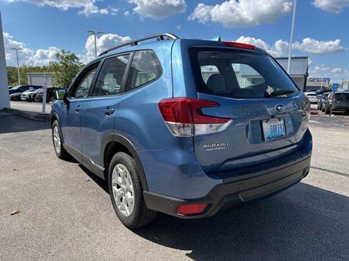 2022 Subaru Forester Base
