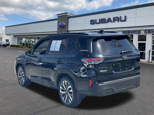 Crystal Black Silica 2025 Subaru Forester Touring