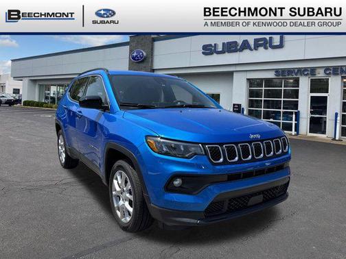 2023 Jeep Compass Latitude Lux