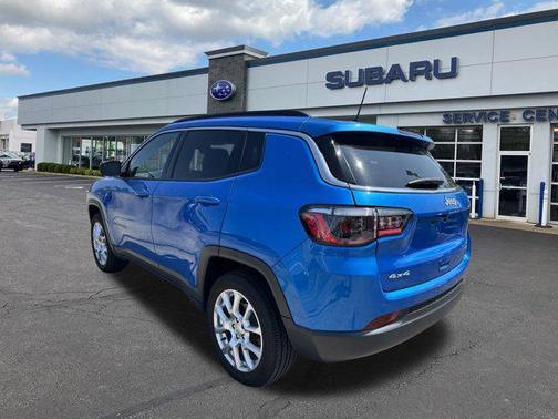 2023 Jeep Compass Latitude Lux