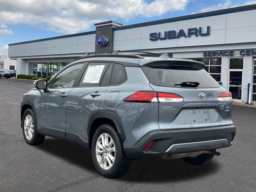 2022 Toyota Corolla Cross LE