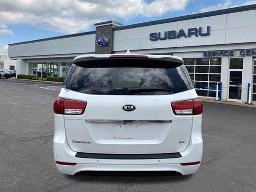 2015 Kia Sedona SX