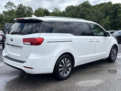 2015 Kia Sedona SX