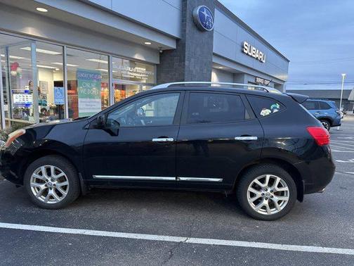 2013 Nissan Rogue SV w/SL Pkg