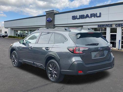 Magnetite Gray Metallic 2025 Subaru Outback Onyx Edition