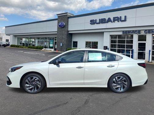 2025 Subaru Legacy Touring XT