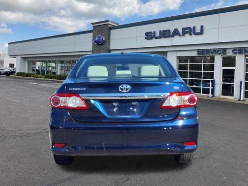 2011 Toyota Corolla LE