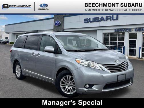 2017 Toyota Sienna XLE