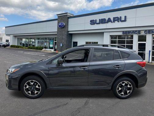 Dark Gray Metallic 2019 Subaru Crosstrek 2.0i