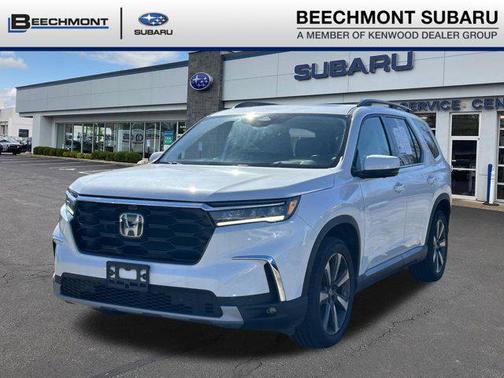 Platinum White Pearl 2023 Honda Pilot AWD Elite
