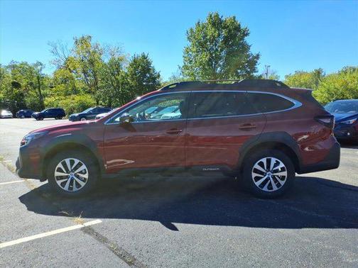 2025 Subaru Outback Premium